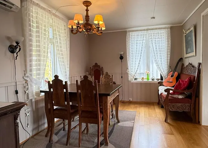 Feriehus Kystperle Med Utsikt, Lei En Båt Namsos